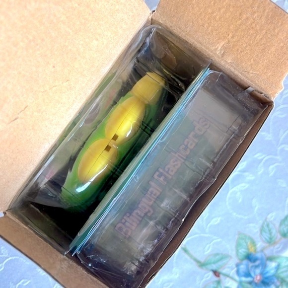 Brand New Bilingual Interactive Learning Word E-Book & Flashcards Toy Spanish - Picture 12 of 16